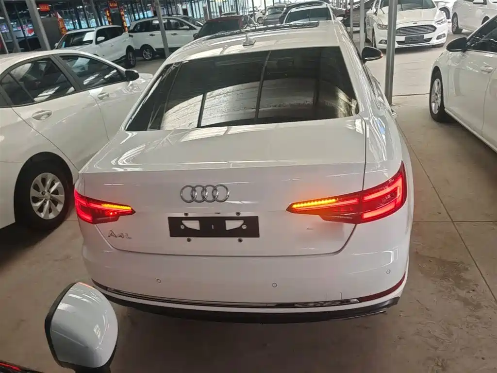 Audi A4L 2019 40 TFSI Progressive (China VI) фото 6