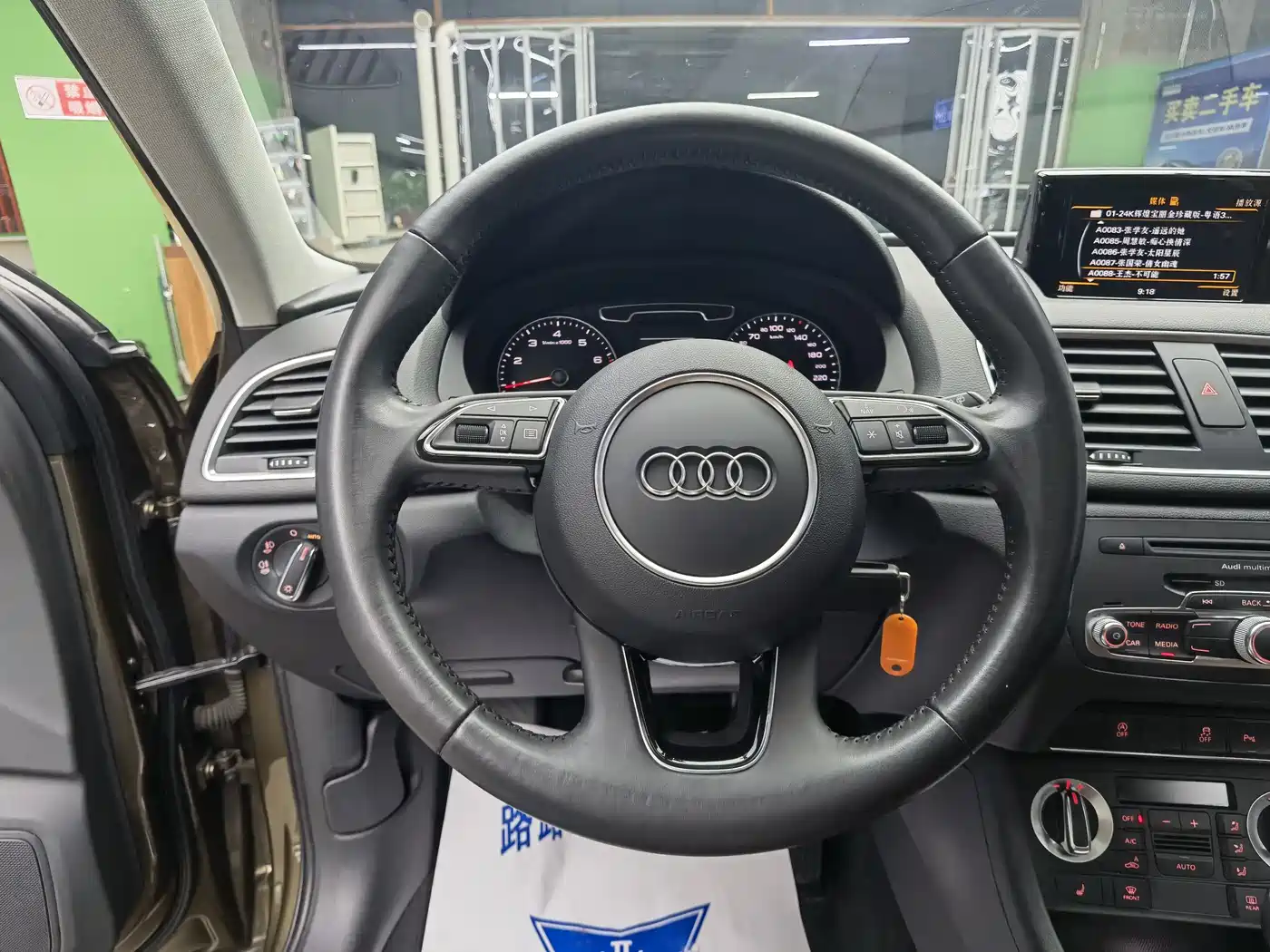 Audi Q3 2015 35 TFSI Comfort фото 10