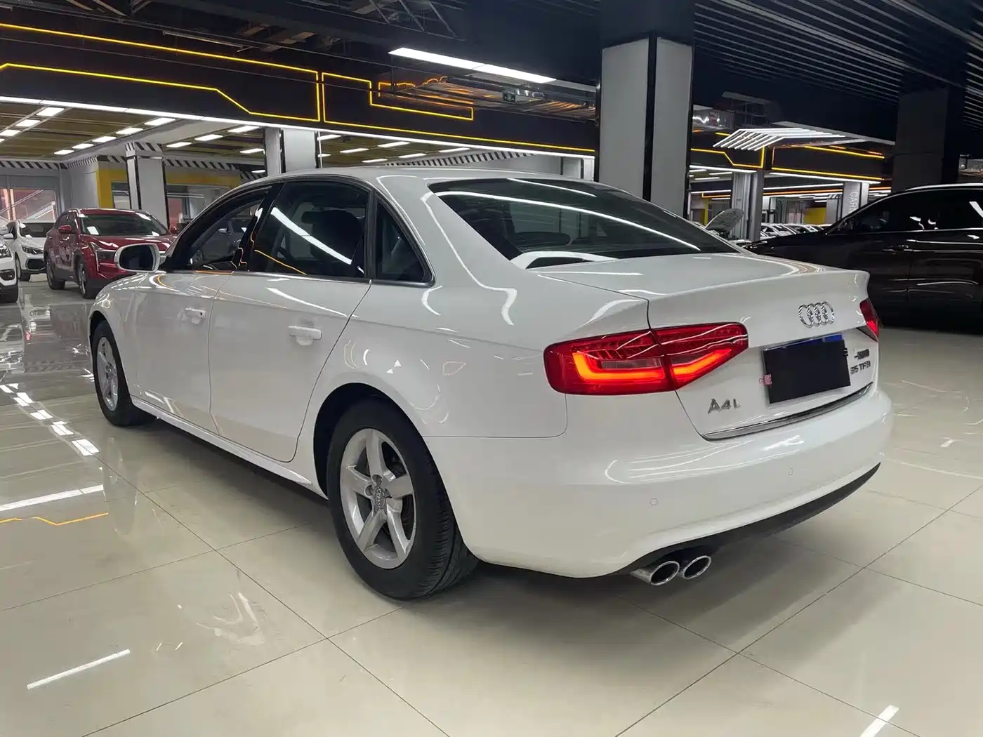 Audi A4L 2015 35 TFSI Auto Standard фото 5
