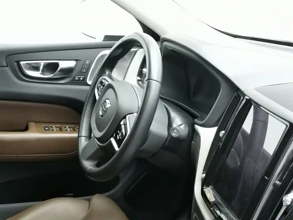 Volvo XC60 2020 T5 AWD Inscription Luxury Edition фото 22