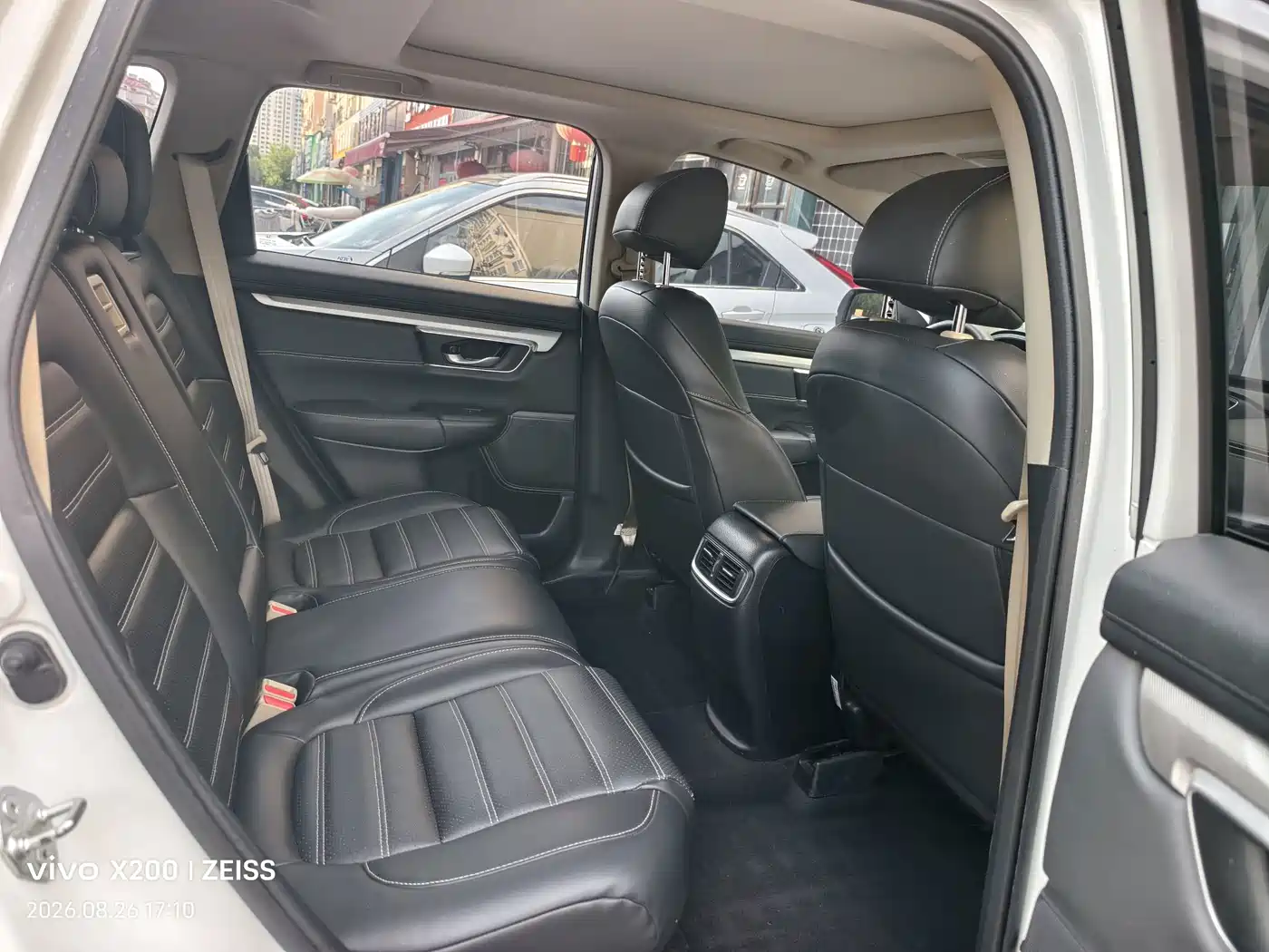 Фото 8 - Honda CR-V