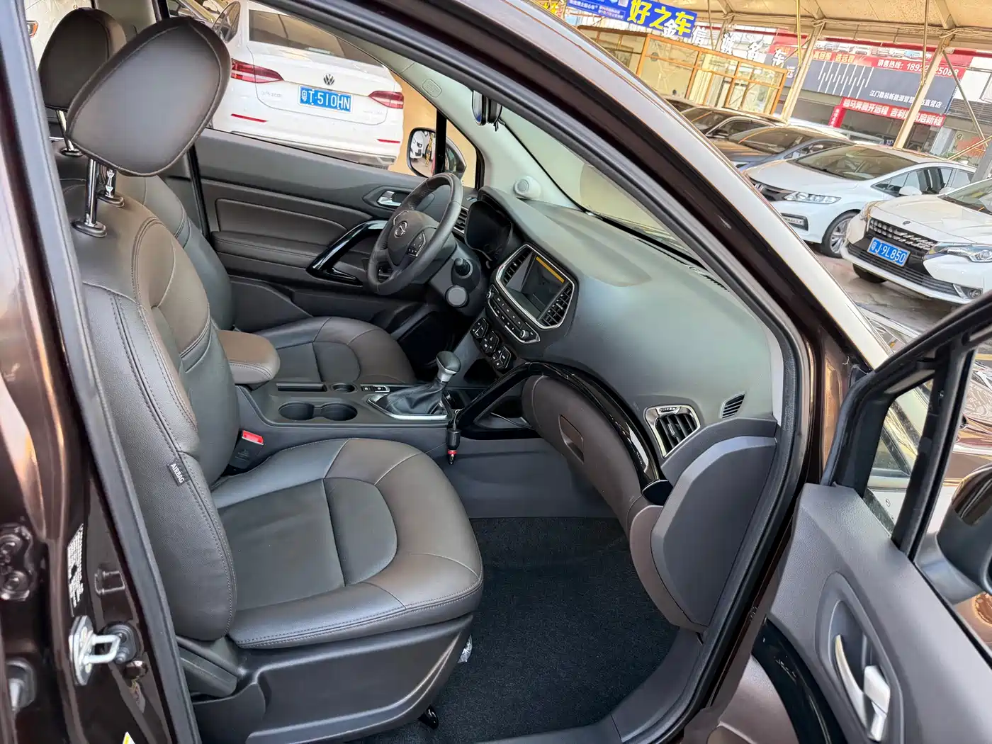 GAC Trumpchi Trumpchi GS4 2017 235T Automatic 2WD Luxury Smart Connected Edition фото 15