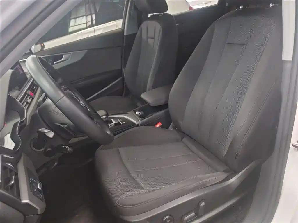 Audi A4L 2019 40 TFSI Progressive (China VI) фото 15