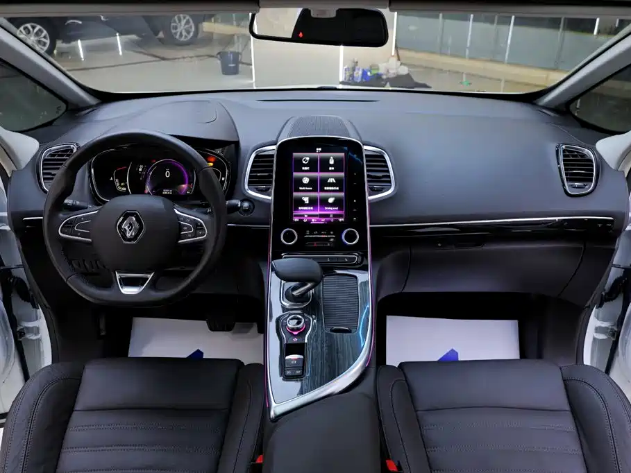 Renault Espace Classic 2018 2018 TCe 300 Adventure