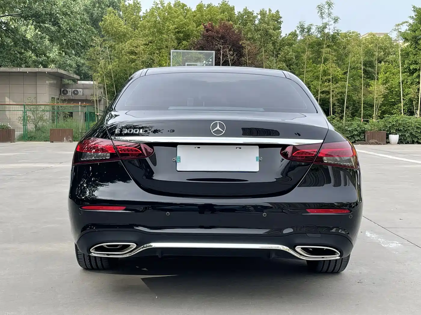 Mercedes-Benz E-Class 2022 Second Facelift E 300 L Sport Luxury фото 19