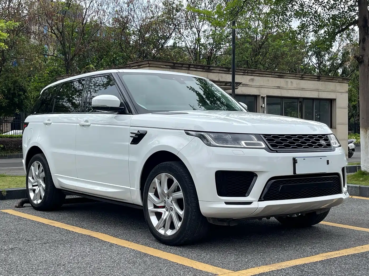 Land Rover Range Rover Sport 2018 3.0 SC V6 HSE DYNAMIC фото 3