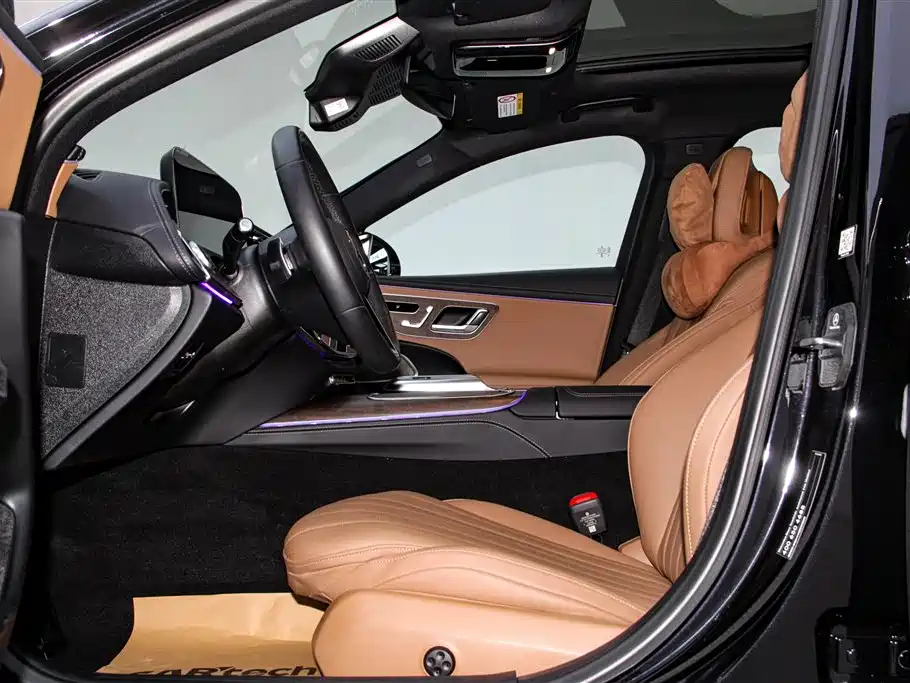 Mercedes-Benz E-Class 2024 E 300 L Fashion фото 25