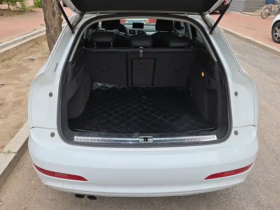 Audi Q3 2013 35 TFSI Comfort фото 4