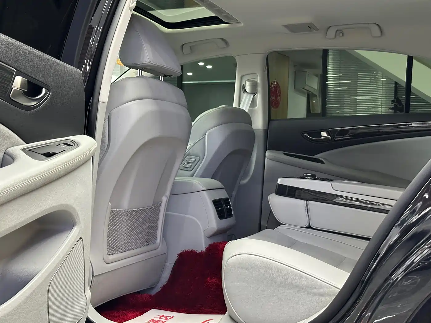 Hongqi H7 2019 2.0T Flagship Edition фото 8