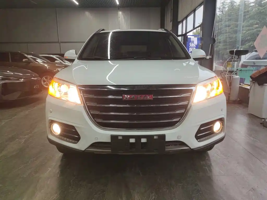 Haval H6 2015 Sport 1.5T Automatic 2WD Luxury фото 3