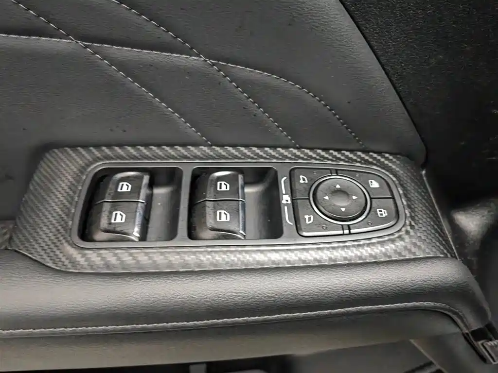Haval Meng Long NEV 2023 Hi4 102 Explorer Edition фото 9
