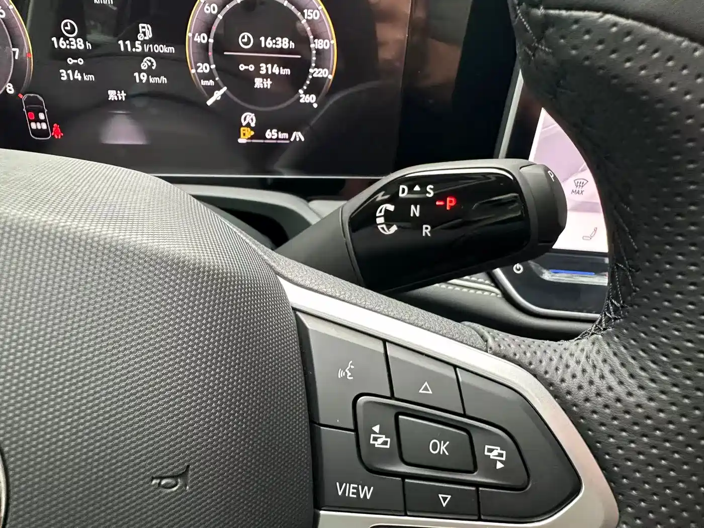 Volkswagen Magotan 2026 Model 380TSI DSG Premium Edition Damai Package фото 7