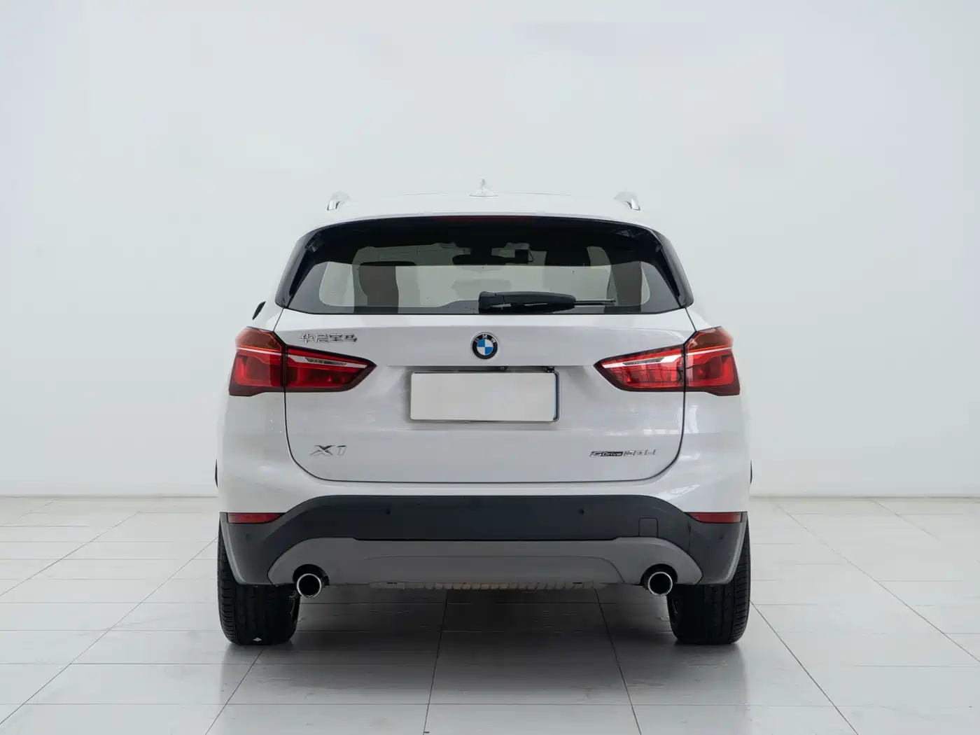 BMW X1 2019 sDrive20Li Leading Model фото 4