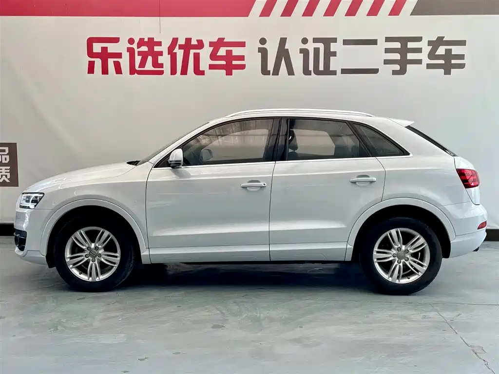 Audi Q3 2015 30 TFSI Comfort фото 3