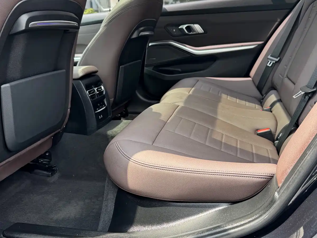 BMW 3 Series 2021 Second Facelift 325Li M Sport Night Package фото 15