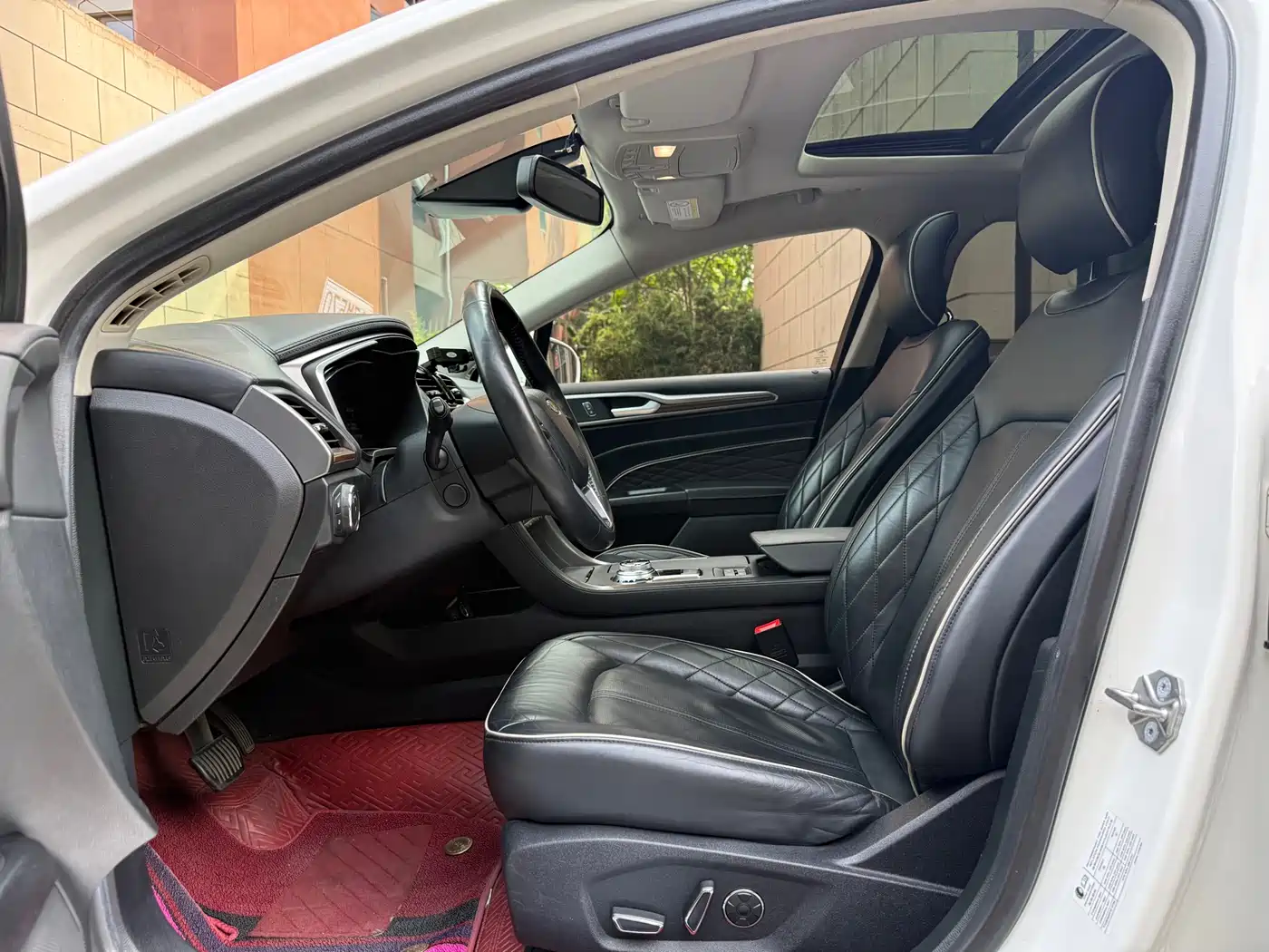 Ford Mondeo 2017 2.0L HEV Smart Premium Flagship фото 8