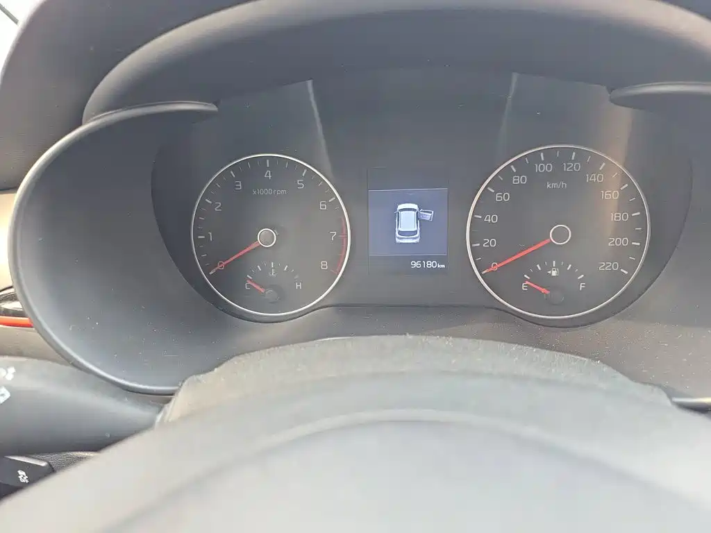 Kia KX CROSS 2018 2017 1.4L AT GLS