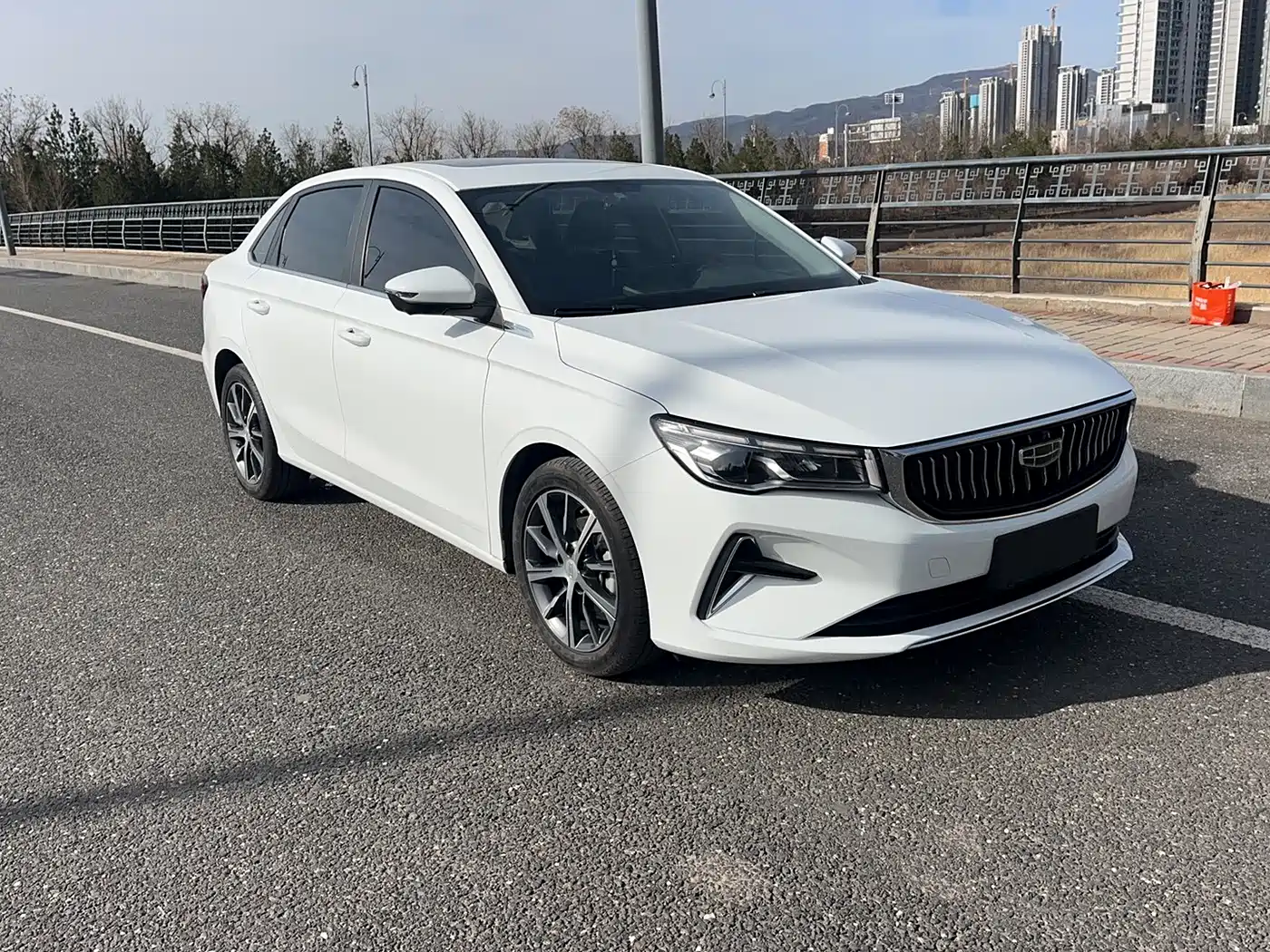 GEELY AUTOMOBILE EMGRAND