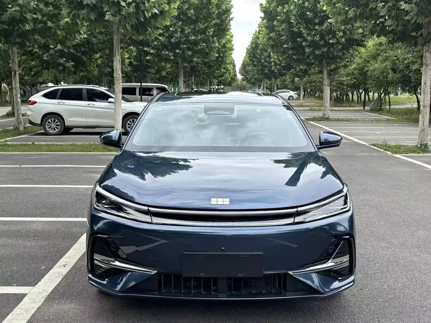 Geely Galaxy Galaxy A7 2025 EM-i фото 2