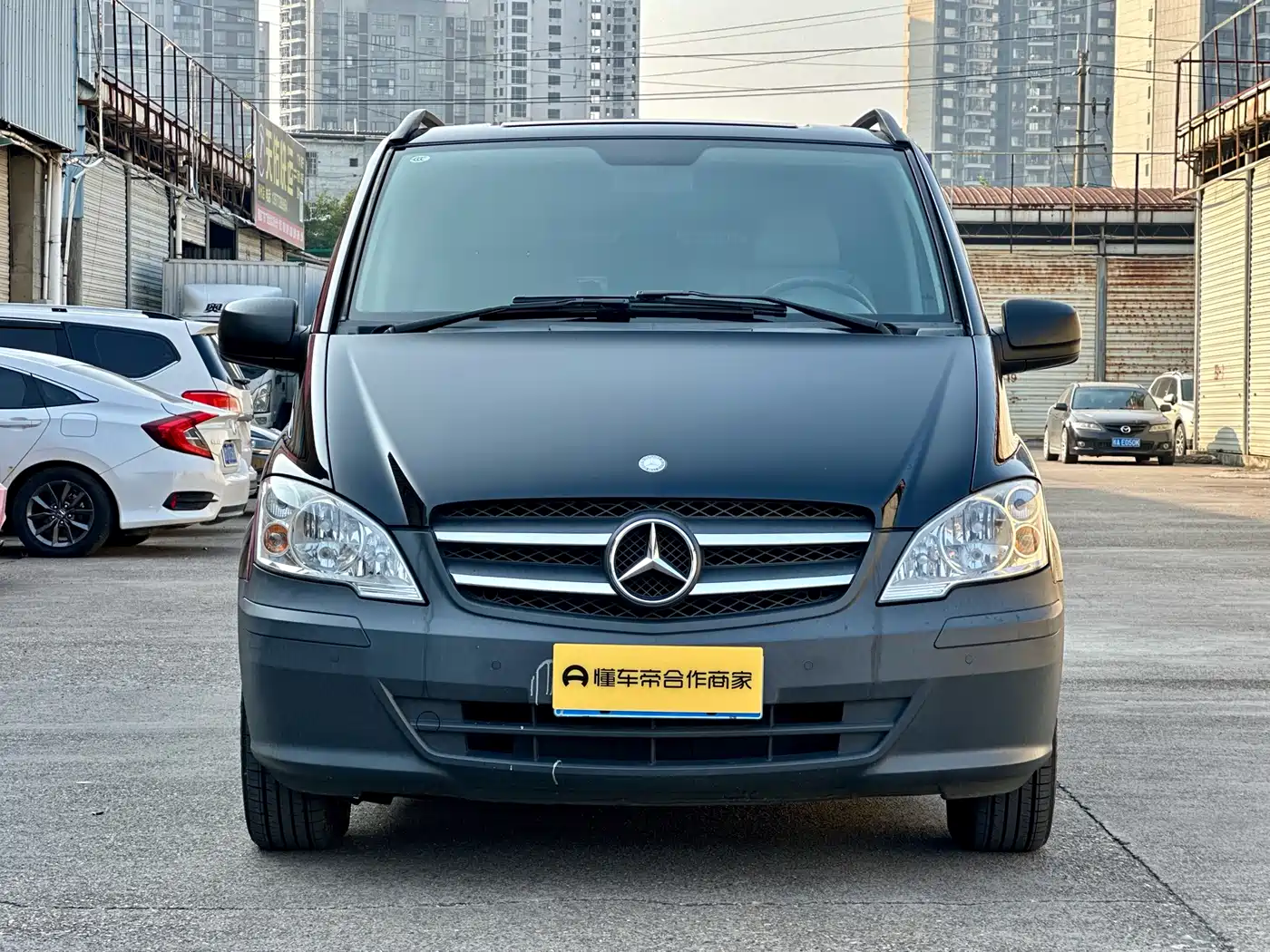 Mercedes-Benz Vito 2011 2.5L Business Edition фото 2