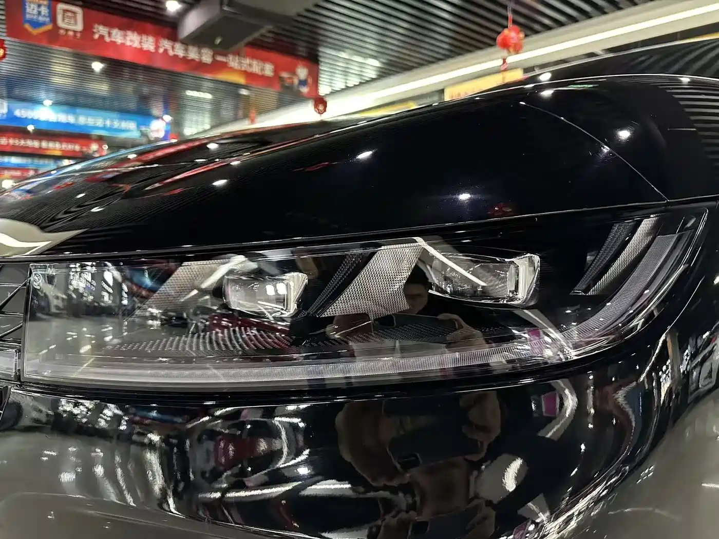 Voyah Auto VOYAH Zhuiguang 2024 PHEV AWD Ultra Long Range Flagship фото 3