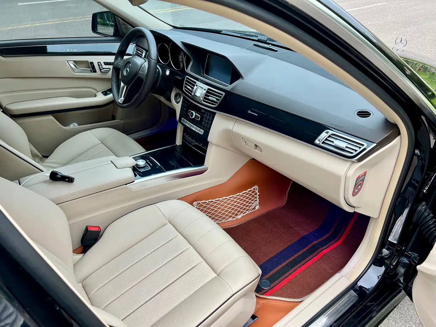 Mercedes-Benz E-Class 2015 E 260 L Sport фото 11