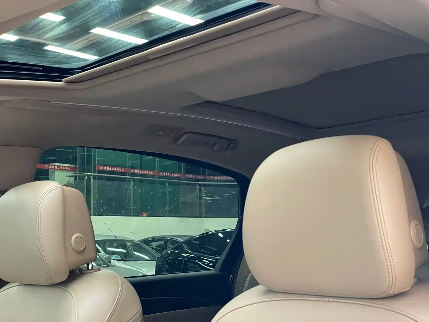 Buick GL8 2021 ES Landlord 653T Luxury фото 8