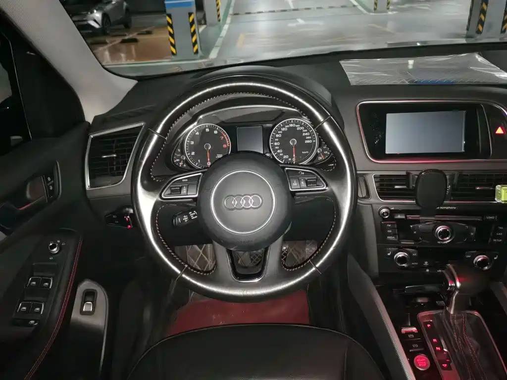 Фото 3 - Audi Q5
