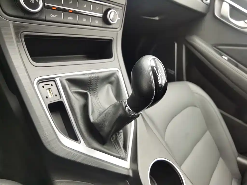 Geely Vision 2020 2020 Facelift 1.5L Manual Asian Games Edition