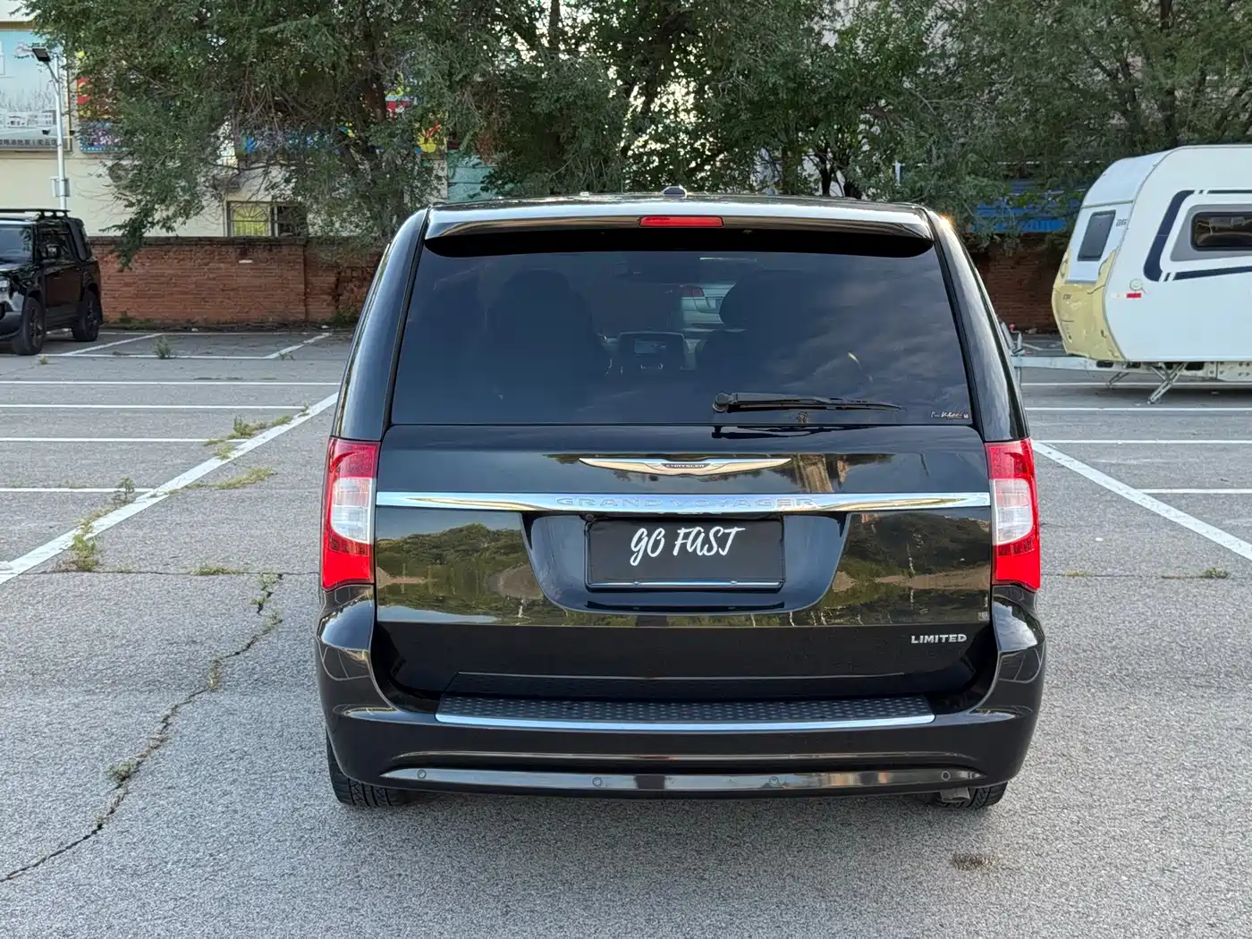 Chrysler Grand Voyager (Import) 2014 2013 3.6L Luxury Edition