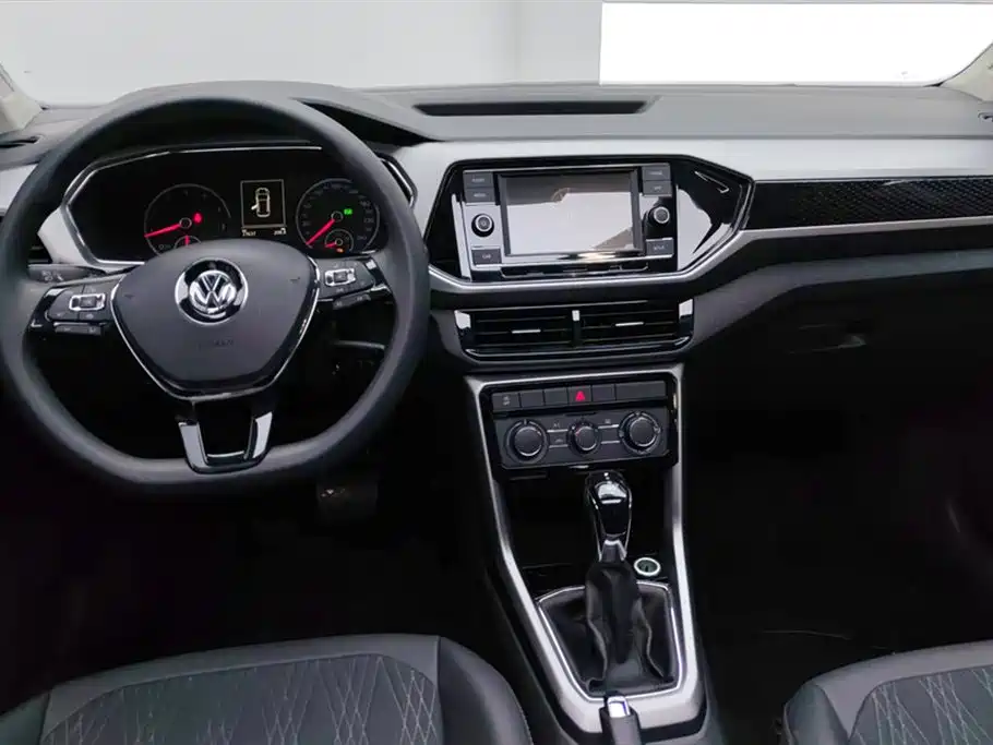 Volkswagen T-Cross 2019 1.5L Automatic Comfort Edition фото 12