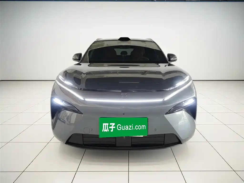 BYD Tang L 2025 DM 175KM Drone Player Edition фото 3