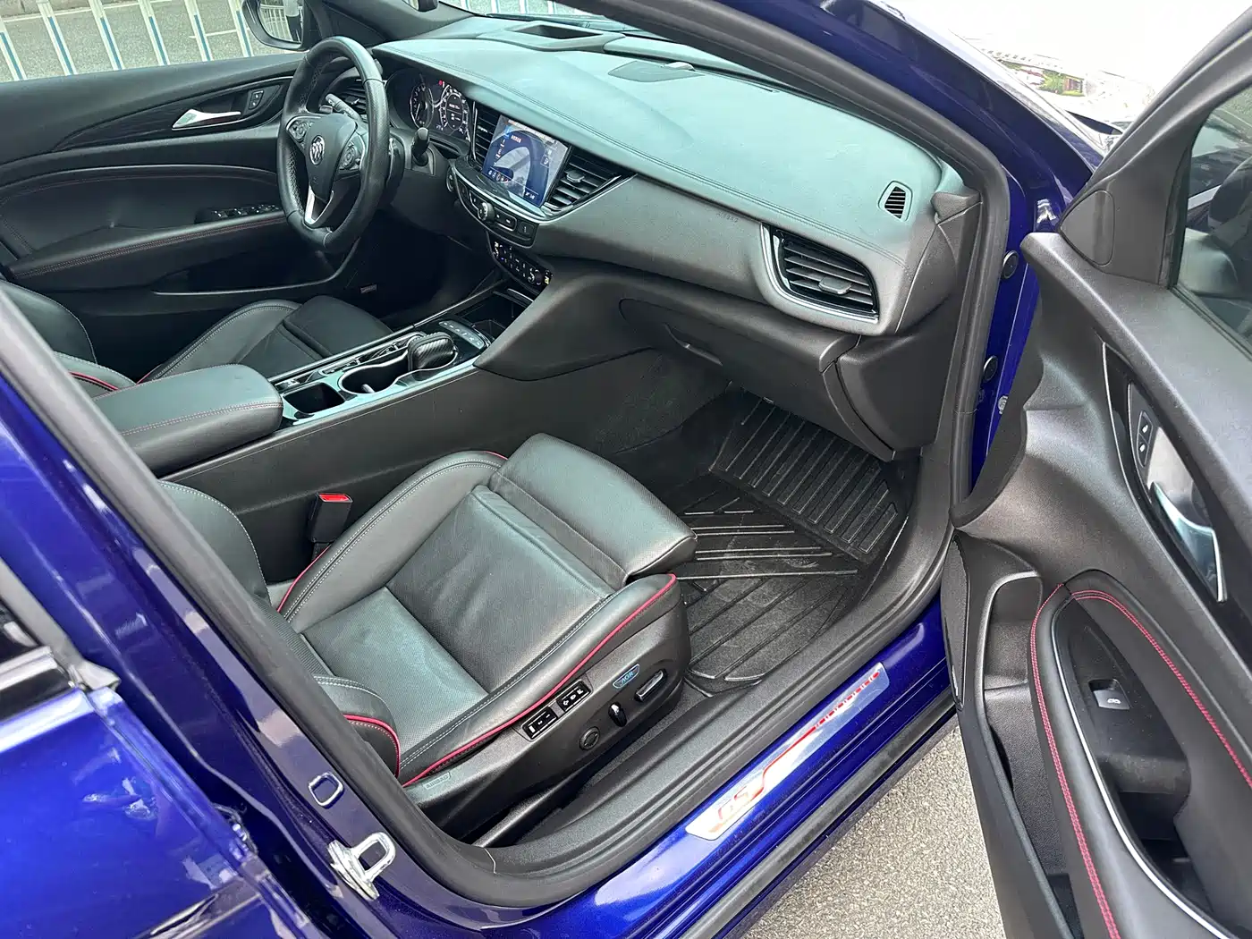 Buick Regal 2021 GS 28T Premium Model фото 17