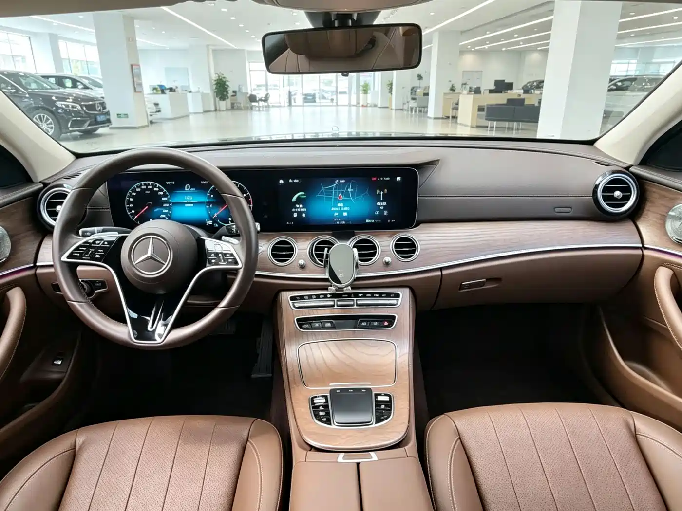 Mercedes-Benz E-Class 2020 E 300 L Fashion фото 8