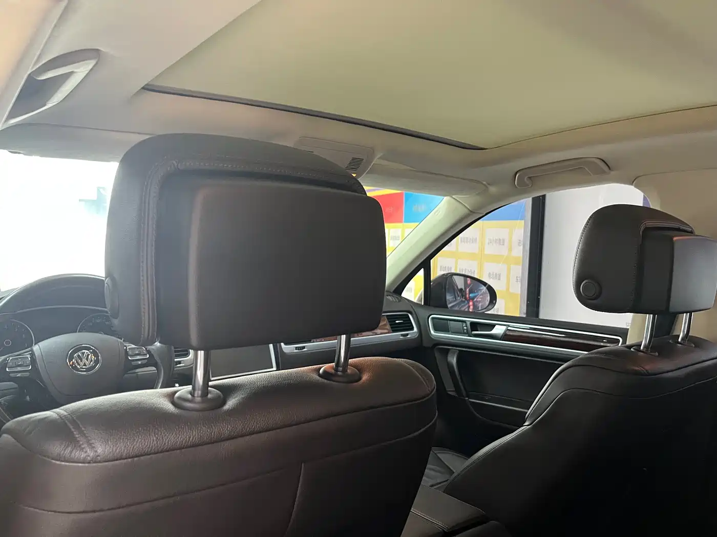Volkswagen Touareg 2014 3.0TSI New Edge Edition фото 10