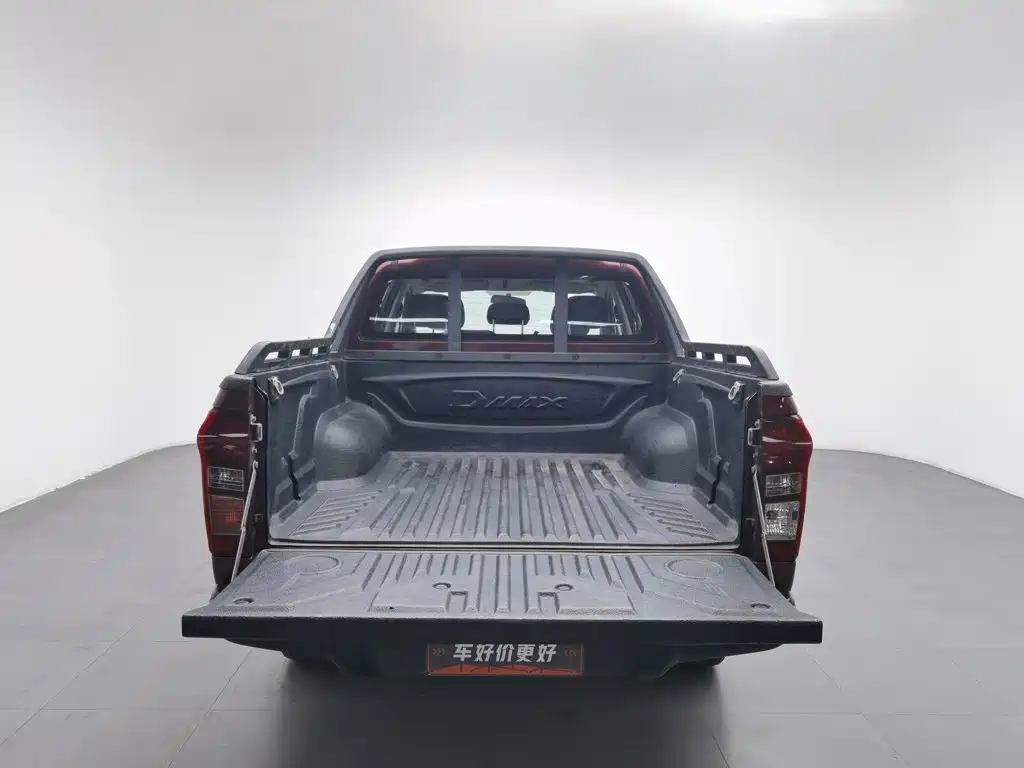 Isuzu D-MAX 2017 2015 2.5T 2WD Manual High-Clearance Base 4JK1