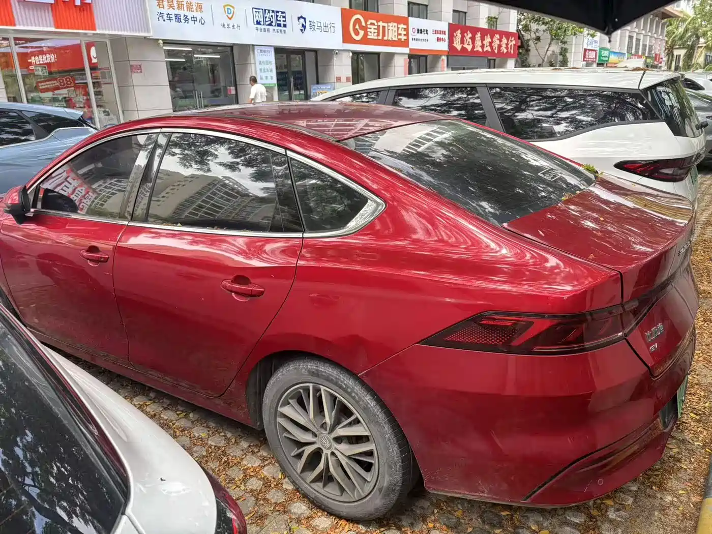 BYD Qin PLUS 2021 EV 500KM Luxury Model фото 3