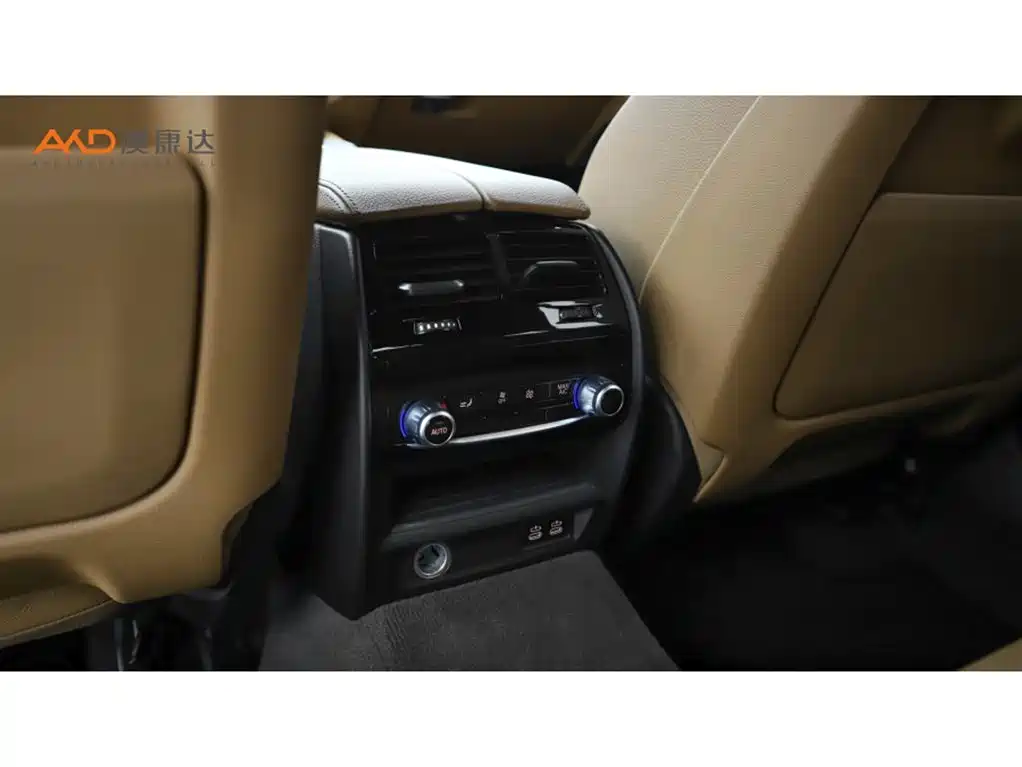BMW 6 Series GT 2020 630i M Sport Package фото 9