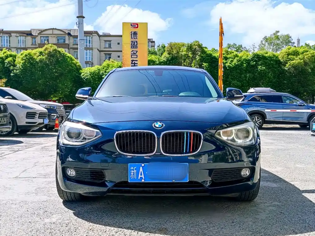 BMW 1 Series (Import) 2013 Facelift 118i Leading Model фото 2