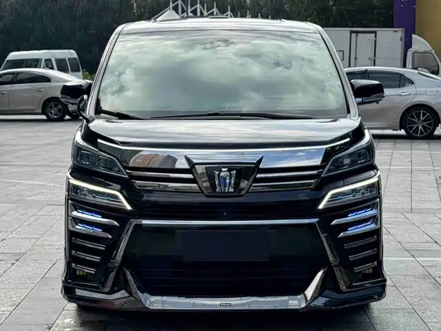Toyota Vellfire 2019 Hybrid 2.5L HV Premium Edition