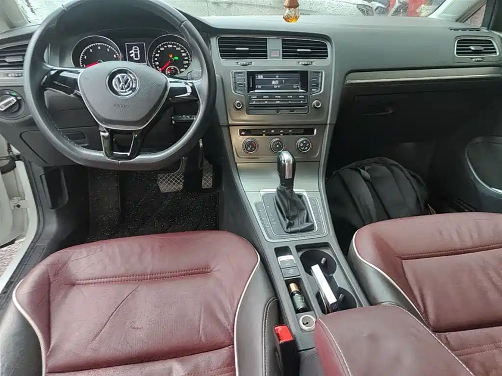 Volkswagen Golf 2014 1.4TSI Automatic Comfort фото 10