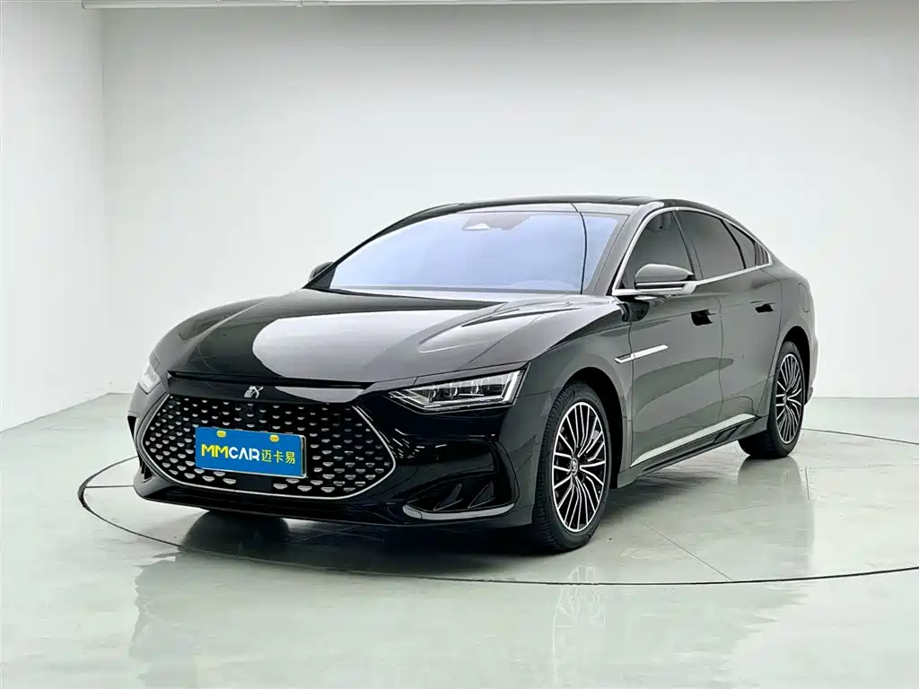 BYD Han 2023 DM-i Champion Edition 121KM Honor