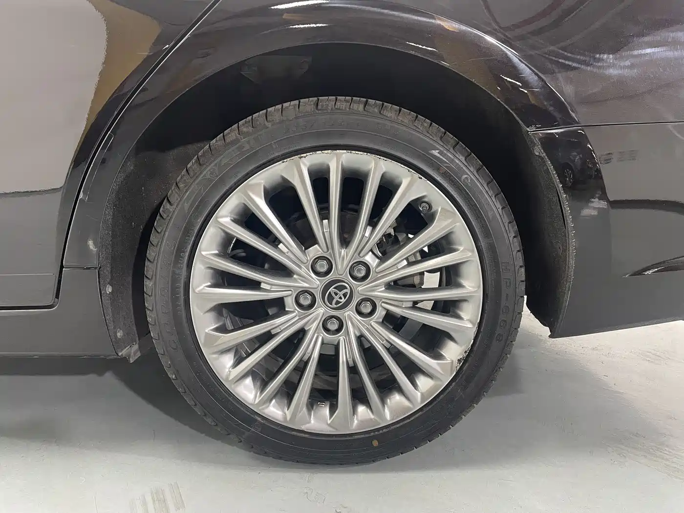 Toyota Avalon 2019 Hybrid 2.5L Limited Flagship Version China V фото 19