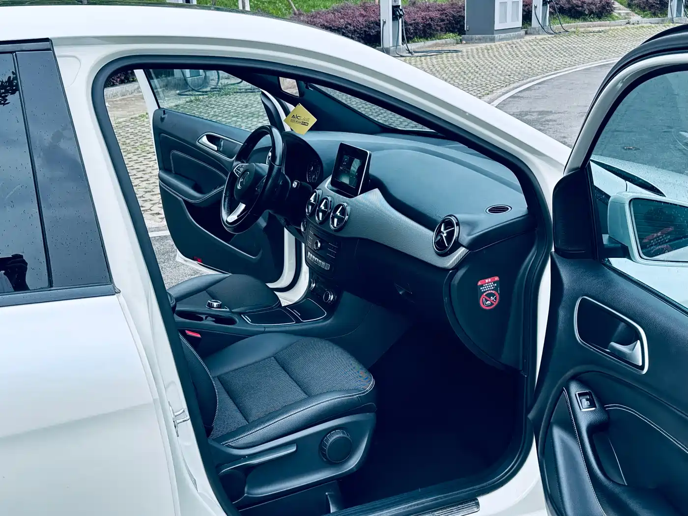 Mercedes-Benz B-Class 2015 B 200 Dynamic фото 11