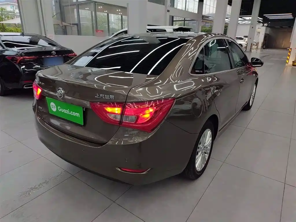 Buick Excelle 2016 15N Automatic Elite фото 7