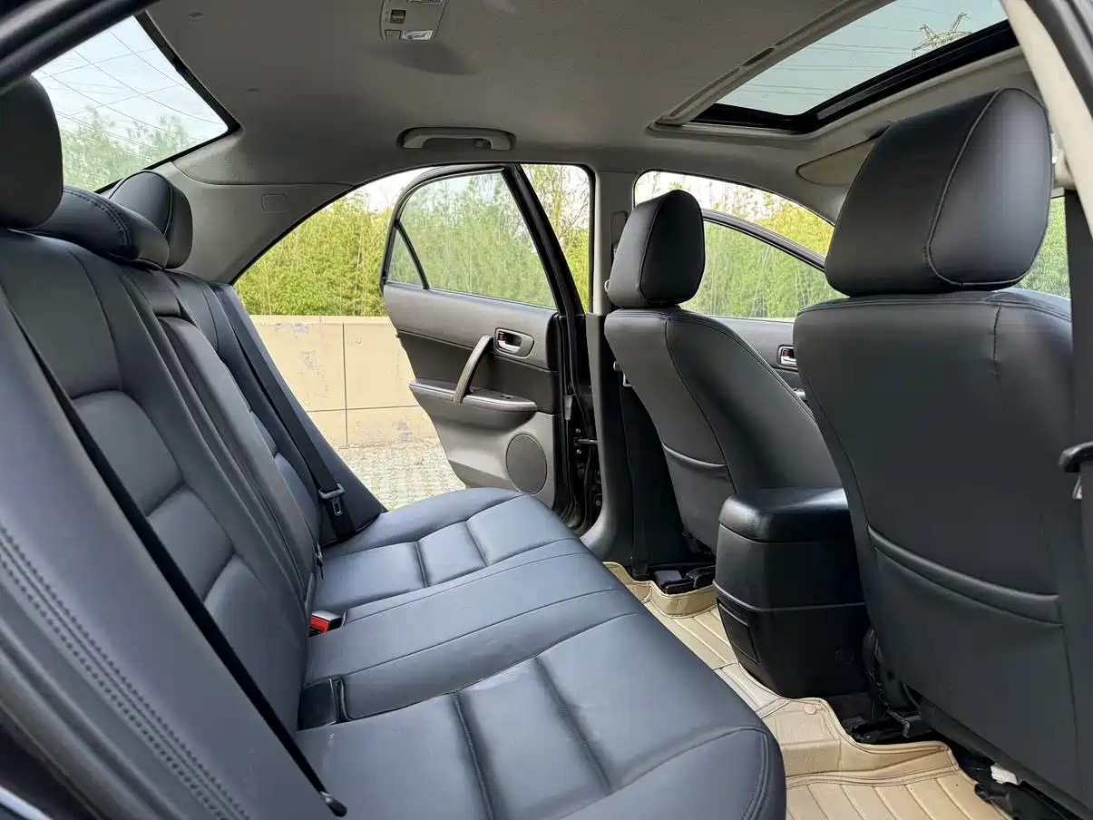 Mazda 6 2015 2.0L Automatic Fashion фото 10