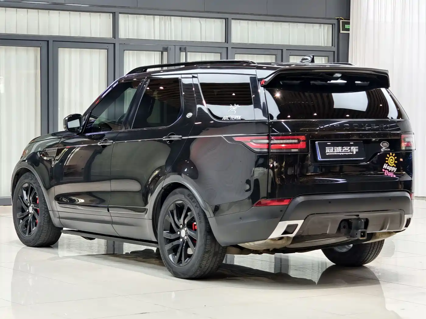 Land Rover Discovery 2019 3.0 SC V6 HSE фото 4