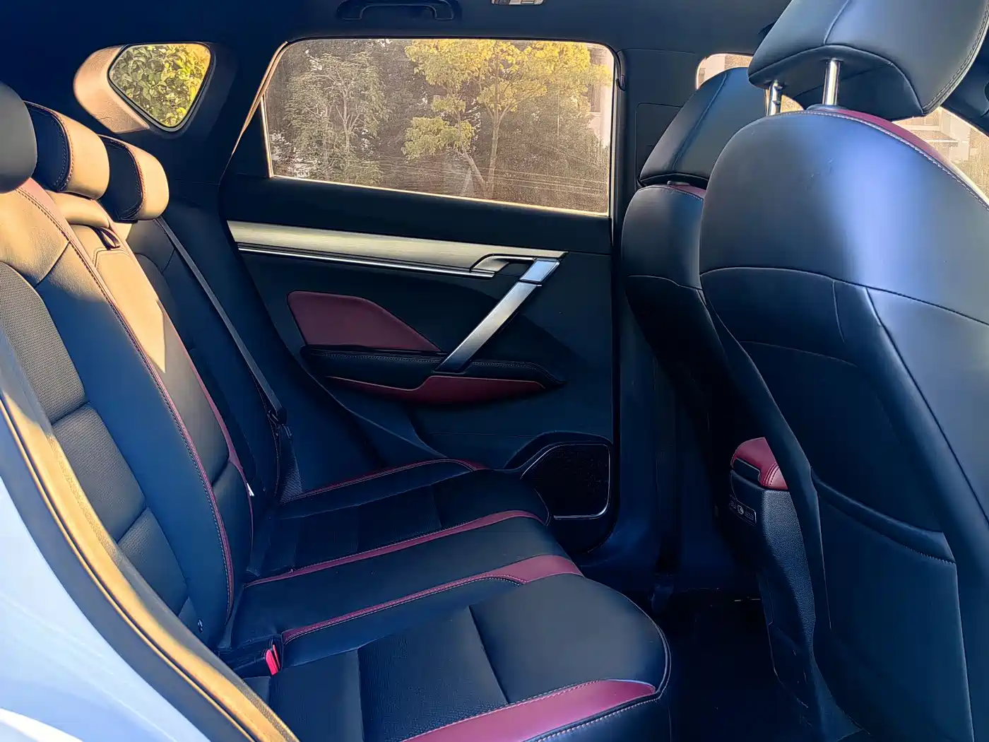 GEELY AUTOMOBILE BINYUE