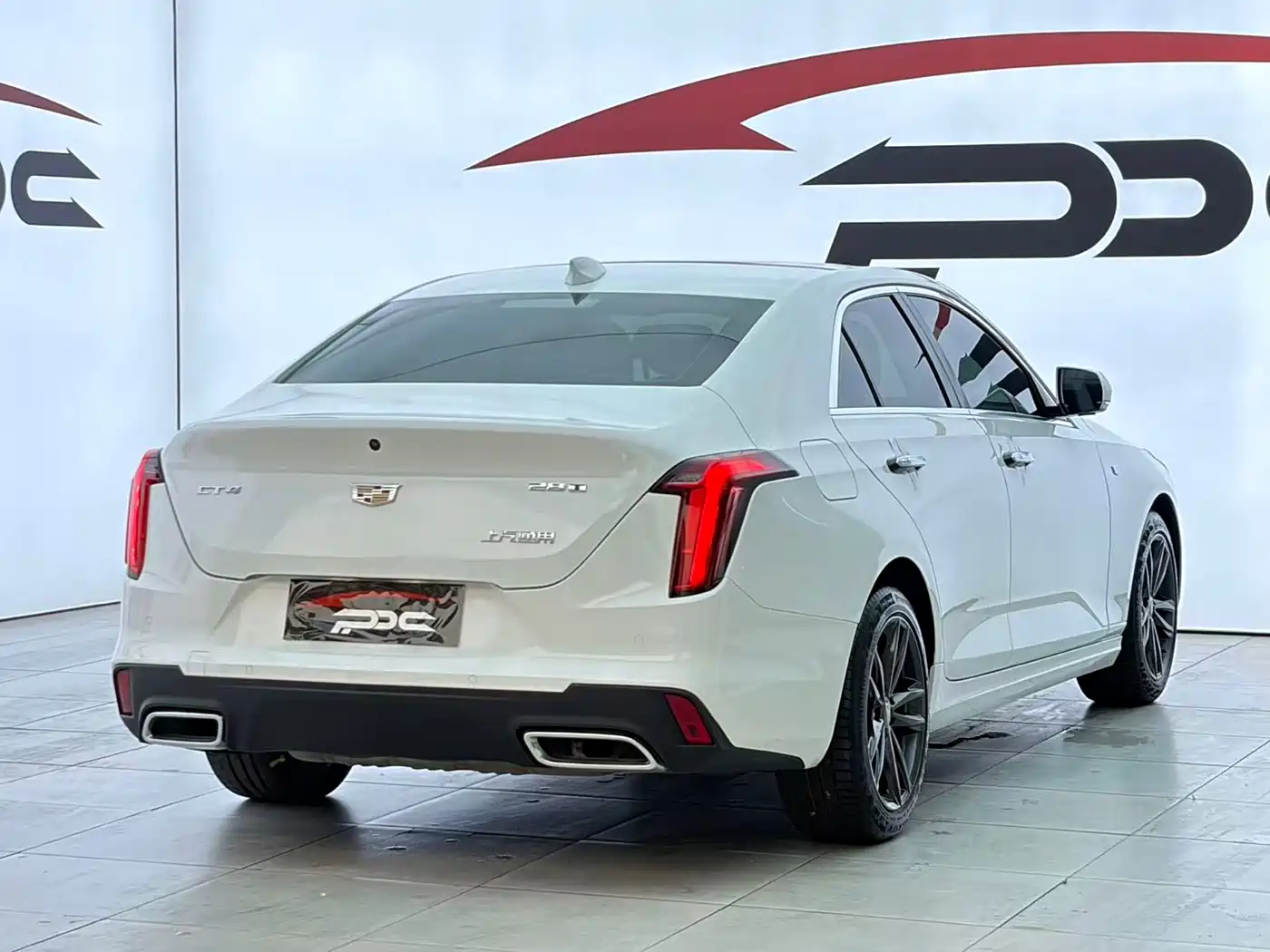 Cadillac CT4 2023 25T Luxury Model фото 23