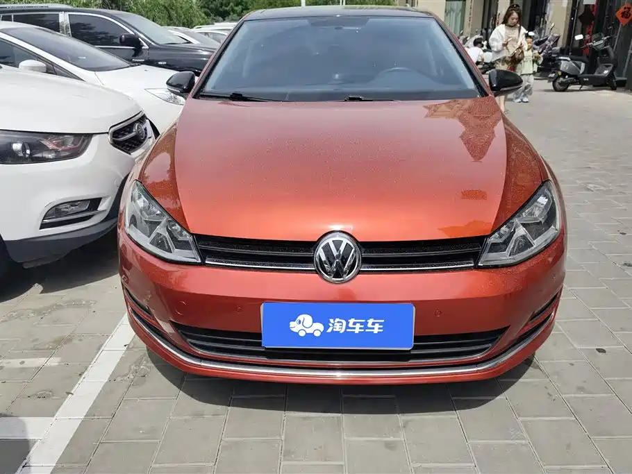 Volkswagen Golf 2017 230TSI Auto Comfort Millionth Anniversary Edition фото 2